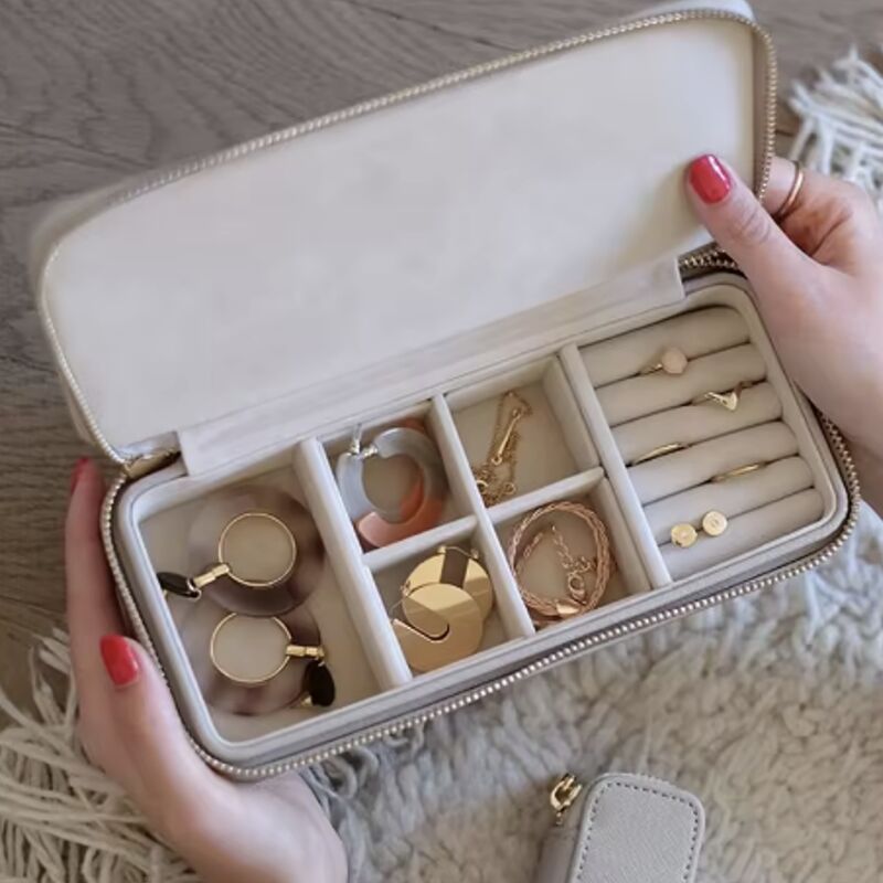 Travel Friendly Personalized Leather Jewelry Box Waterproof With Removable Layer