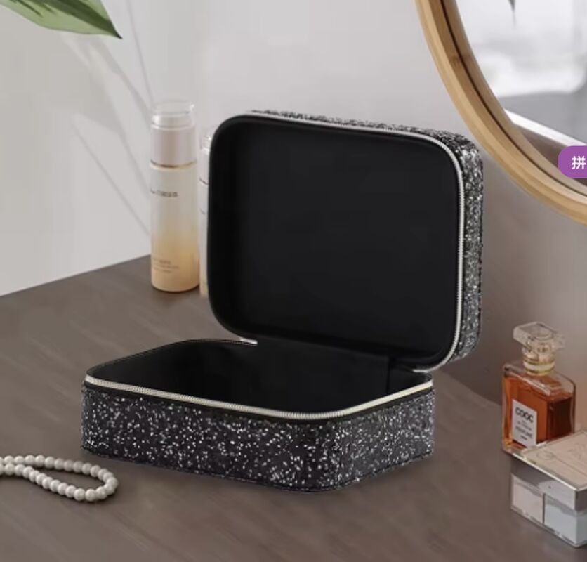 Customized Color Leather Gift Boxes Luxury Leather Jewellery Organiser Waterproof OEM ODM