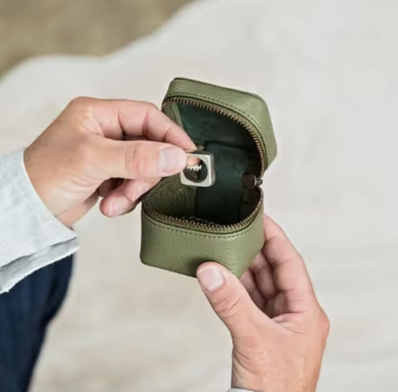 Luxury Soft Pu Leather Zipper Small Square Travel Leather Case for Gift Custom Logo