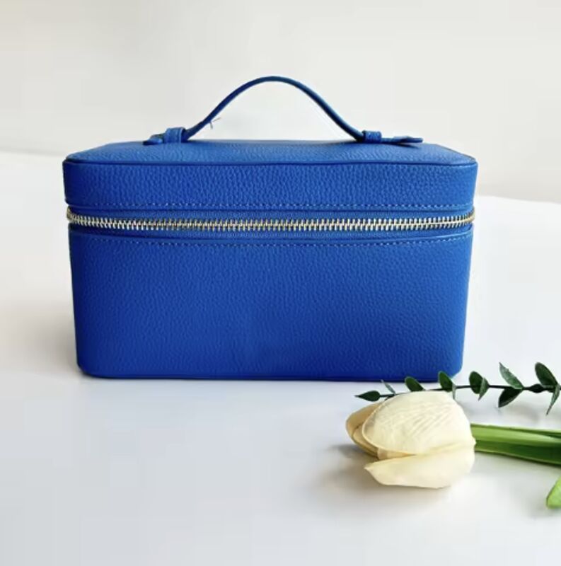 Blue Color Pu Pebble Leather Cosmetic Travel Case Unisex Custom Logo With Soft Handle