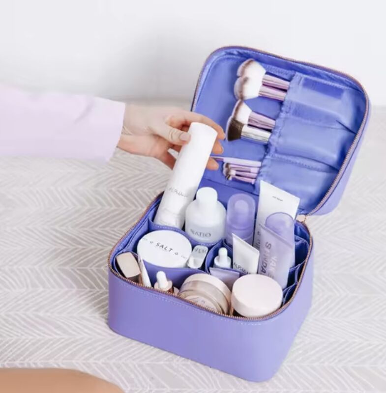 Light Purple Girly Leather Essential Beauty Case Luxe Vegan Makeup Bag With Handle