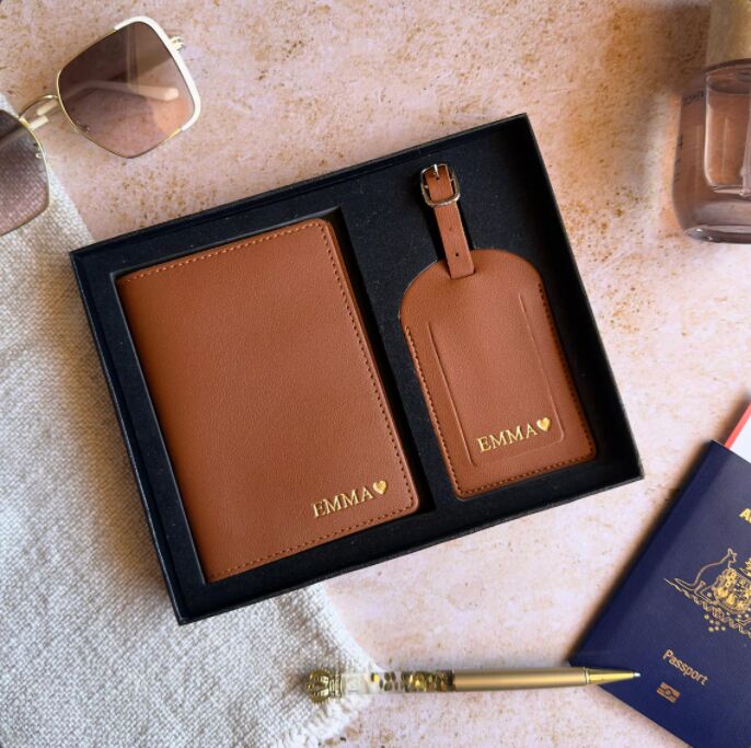 Minimalist Men Women Leather Passport Holders Travel Gift Set With Gift Package Box