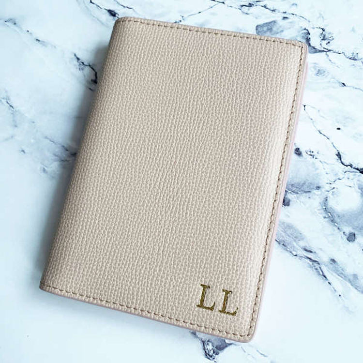OEM Brand Personalised Unisex Leather Passport Cover With Card Slots Travel Accessories
