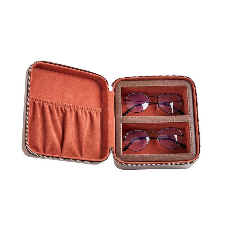 Personalized Logo Zippered Leather Eyeglass Holder Daily Use Reusable Waterproof